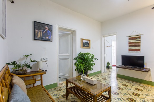 三亚gdp比青岛_朵比三亚写真(3)