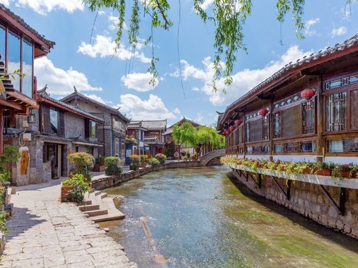 【图】丽江束河凤凰阁客栈院景复式大床房_古城区短租公寓_途家网